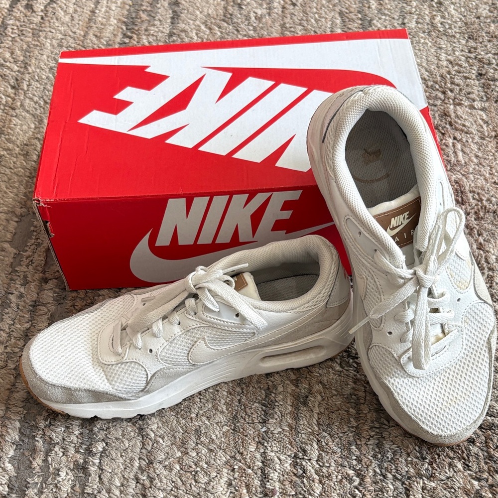 Nike women’s Air Max SC sneaker